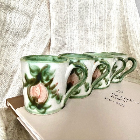 Vintage Other - Vintage John B Taylor Harvest Pear Ceramic Mug Set 4